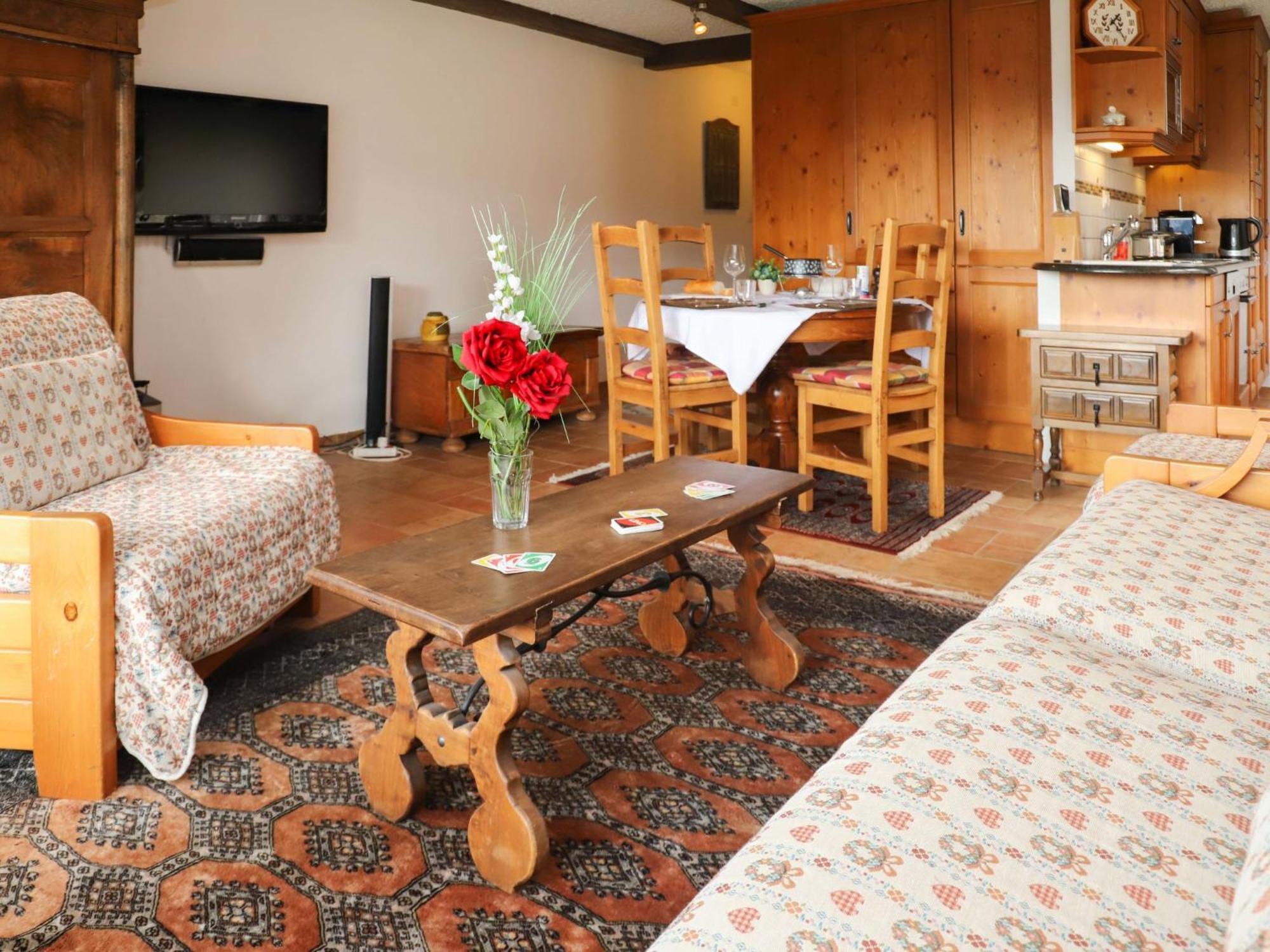 וורבייה Apartment Courtilliere 4 By Interhome מראה חיצוני תמונה